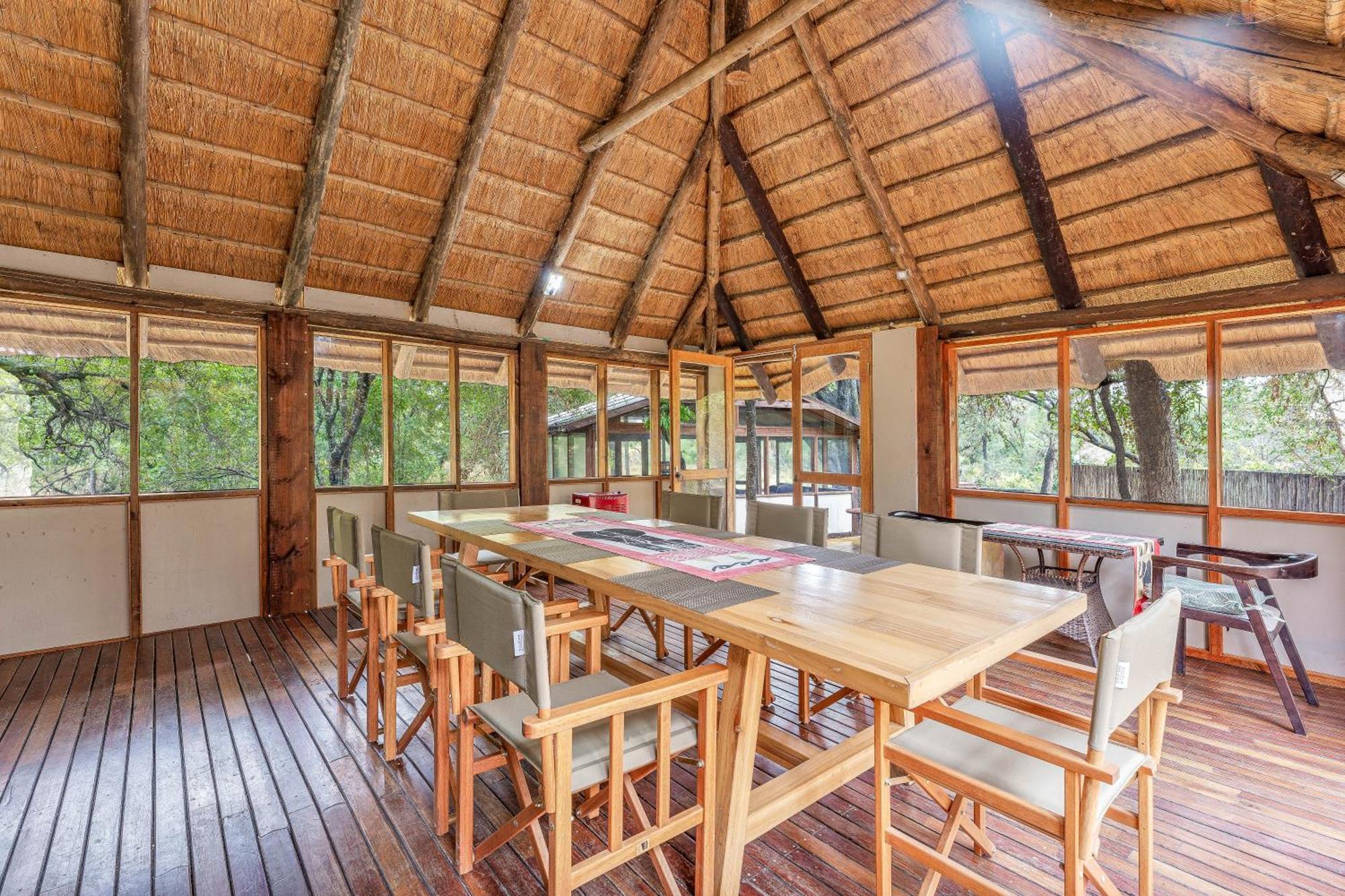 Ndzhaka Tented Camp Manyeleti Game Reserve Eksteriør billede